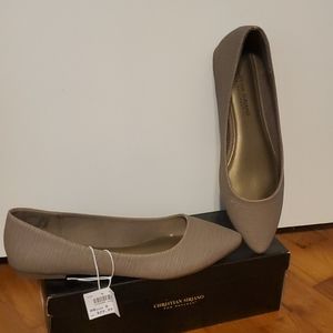 Womens pointed toe flats